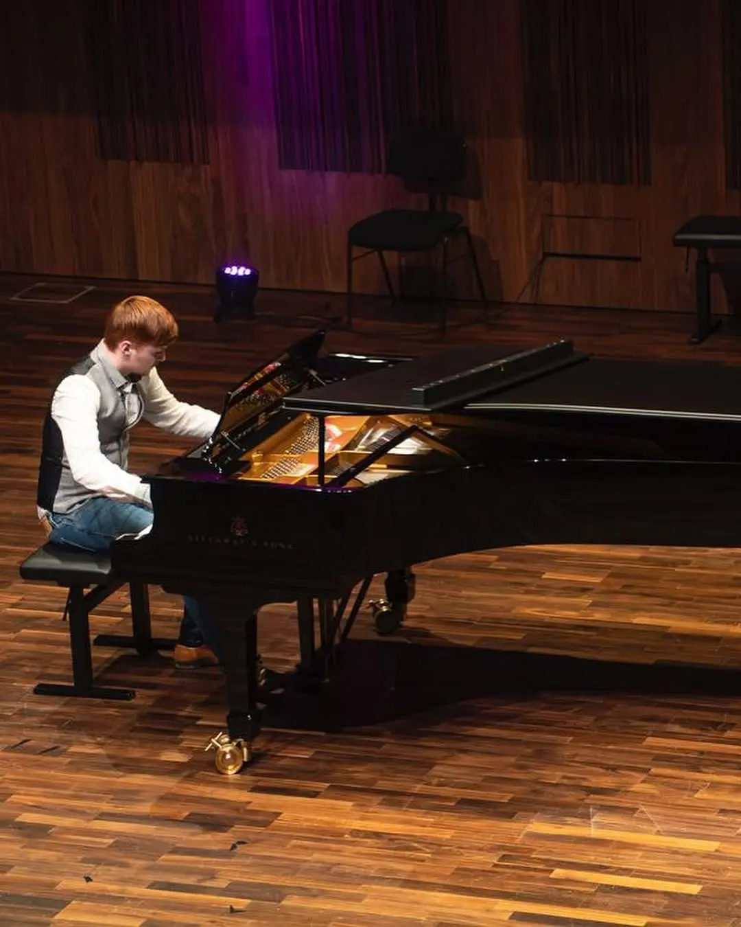 Jimmy Maguire - Pianist